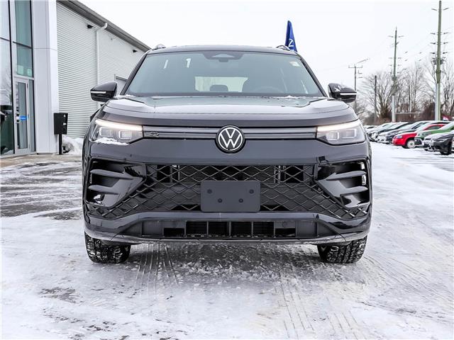 2026 Volkswagen Tiguan Comfortline R-Line Black Edition (Stk: HV685) in Walkerton - Image 2 of 24