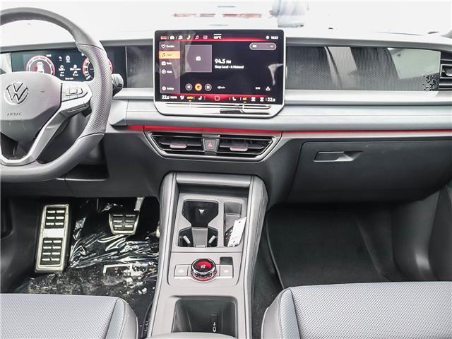 2026 Volkswagen Tiguan Comfortline R-Line Black Edition (Stk: HV690) in Walkerton - Image 16 of 24