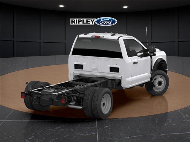 2026 Ford F-550 Chassis XLT (Stk: F5HR623T) in Melfort - Image 3 of 7