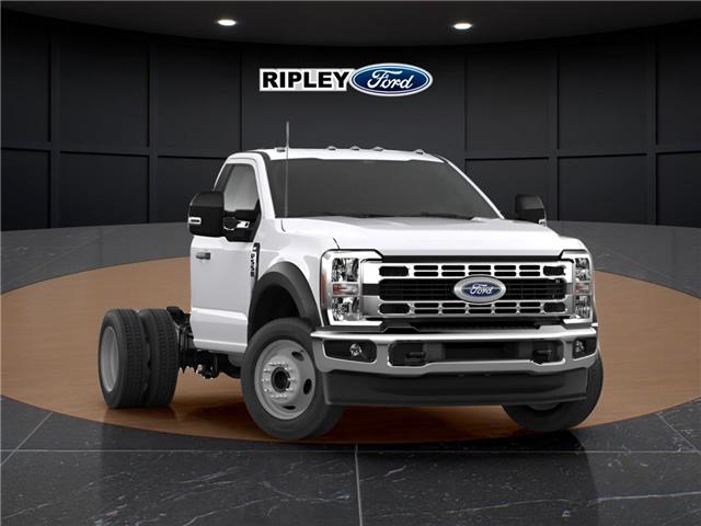 2026 Ford F-550 Chassis XLT (Stk: F5HR623T) in Melfort - Image 4 of 7