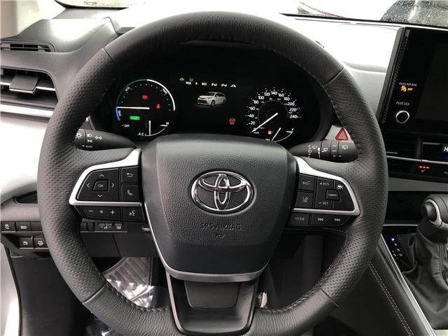 2025 Toyota Sienna XLE 8-Passenger (Stk: 270105) in Ottawa - Image 14 of 25