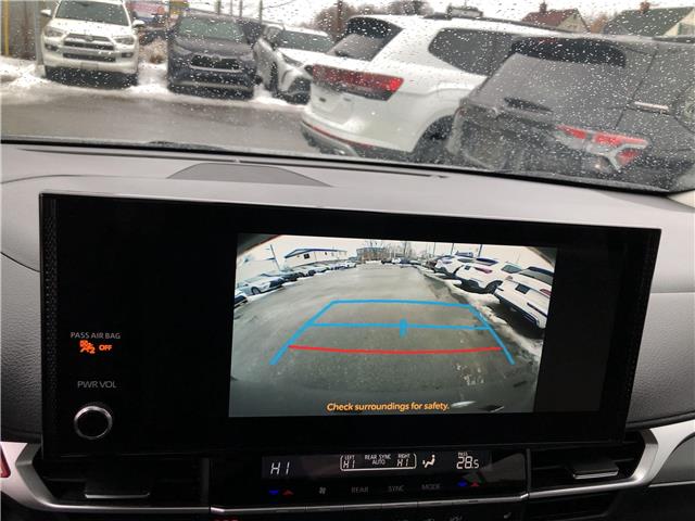 2025 Toyota Sienna XLE 8-Passenger (Stk: 270105) in Ottawa - Image 17 of 25