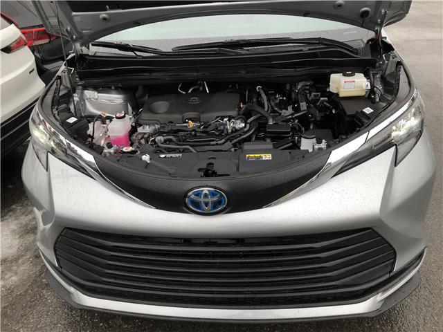 2025 Toyota Sienna XLE 8-Passenger (Stk: 270105) in Ottawa - Image 25 of 25