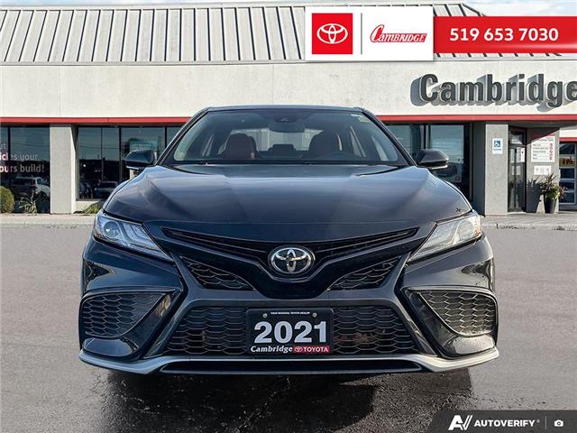 2021 Toyota Camry XSE (Stk: 2601121) in Cambridge - Image 2 of 24