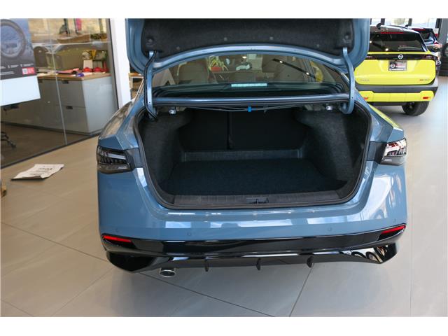 2026 Nissan Sentra SR (Stk: C26007) in Kamloops - Image 5 of 19