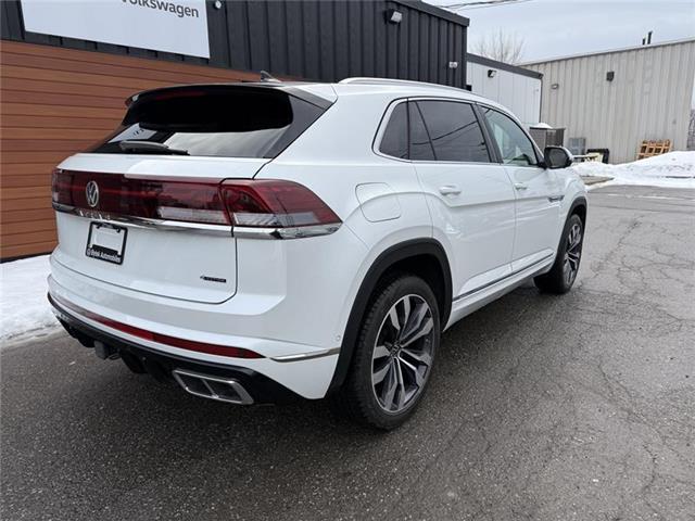 2024 Volkswagen Atlas Cross Sport 2.0 TSI Execline (Stk: PC6342) in Ottawa - Image 6 of 24