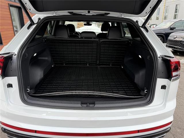 2024 Volkswagen Atlas Cross Sport 2.0 TSI Execline (Stk: PC6342) in Ottawa - Image 10 of 24