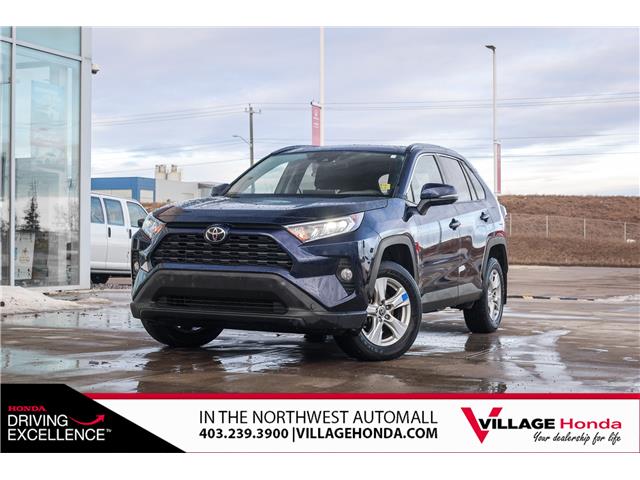 2021 Toyota RAV4 XLE (Stk: B9018) in Calgary - Image 1 of 33