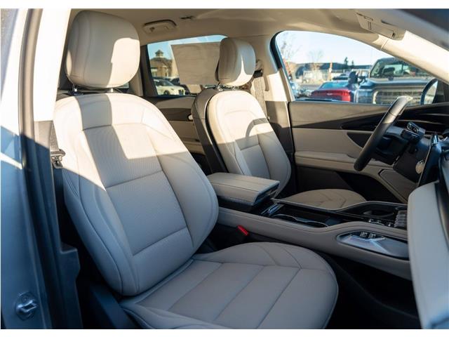 2026 Lincoln Nautilus Premiere (Stk: T-733) in Calgary - Image 22 of 24