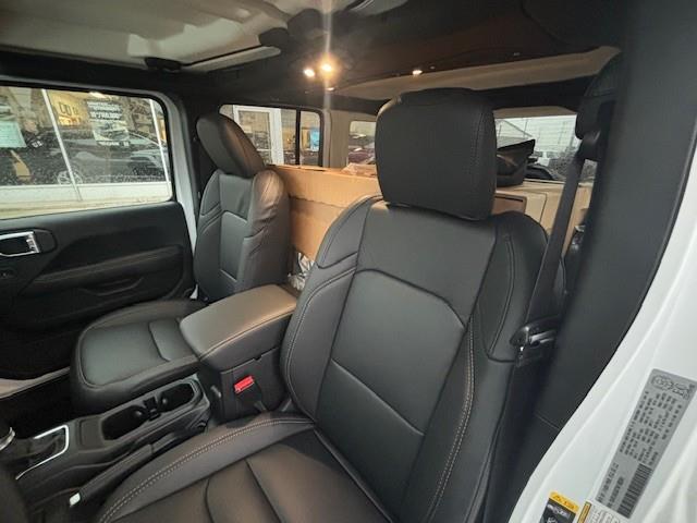 2026 Jeep Wrangler Sahara (Stk: 7466) in Fort Erie - Image 10 of 18