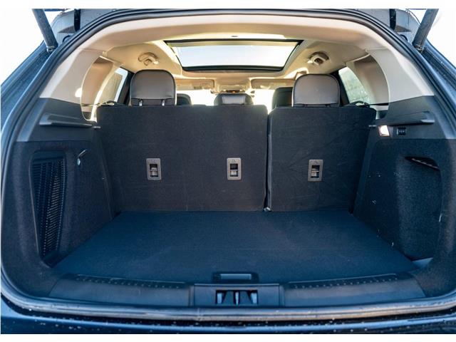 2026 Lincoln Corsair Grand Touring (Stk: T-811) in Calgary - Image 6 of 23