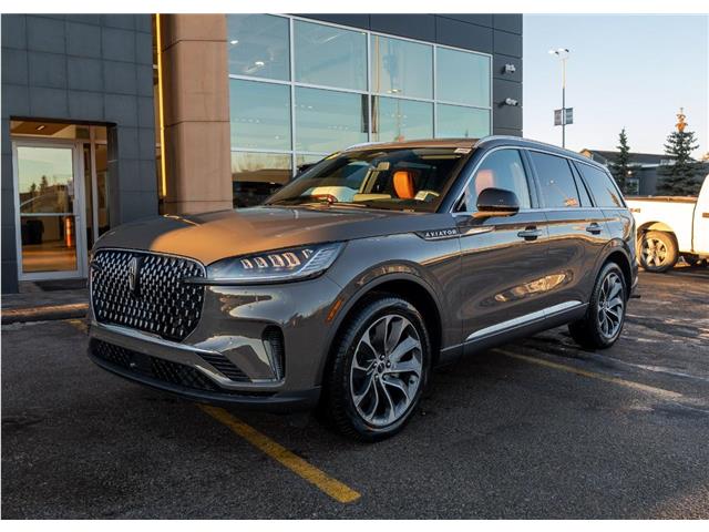 2026 Lincoln Aviator Reserve (Stk: T-800) in Calgary - Image 1 of 26