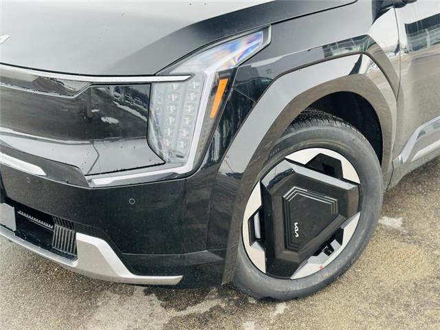 2026 Kia EV9 Land w/Plus Package (Stk: S26207) in Stratford - Image 7 of 30