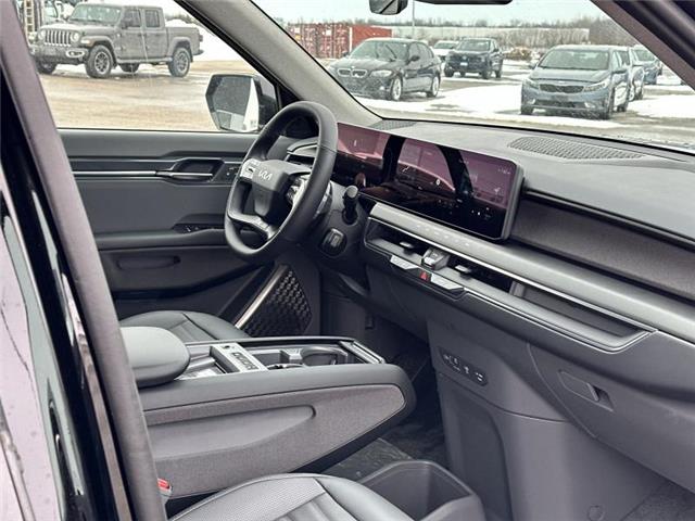 2026 Kia EV9 Land w/Plus Package (Stk: S26207) in Stratford - Image 17 of 30
