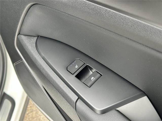 2026 Kia Sportage EX Premium w/Black Interior (Stk: S26218) in Stratford - Image 16 of 30