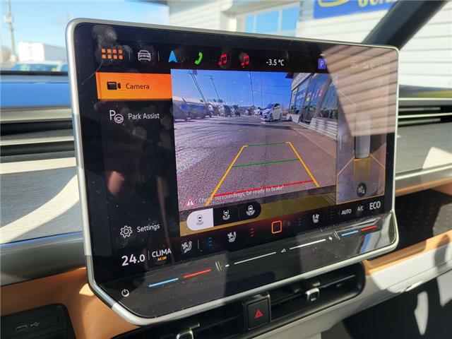 2025 Volkswagen ID. Buzz 1-OWNER | 4-MOTION | NAVI |HEATED LEATHER |360 CAM (Stk: 6398) in St. Catharines - Image 10 of 32