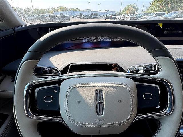 2025 Lincoln Nautilus Premiere (Stk: LN71470) in Windsor - Image 22 of 26