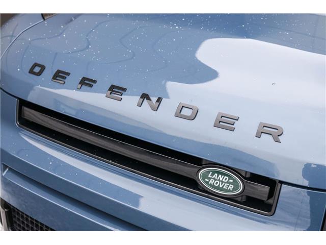 2023 Land Rover Defender X-Dynamic SE (Stk: TL18157) in London - Image 11 of 37