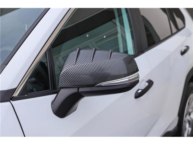 2022 Toyota RAV4 LE (Stk: TO058488) in London - Image 13 of 35