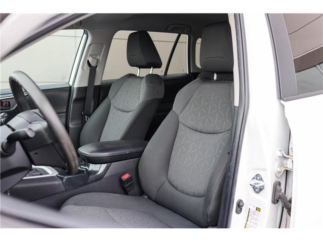 2022 Toyota RAV4 LE (Stk: TO058488) in London - Image 18 of 35