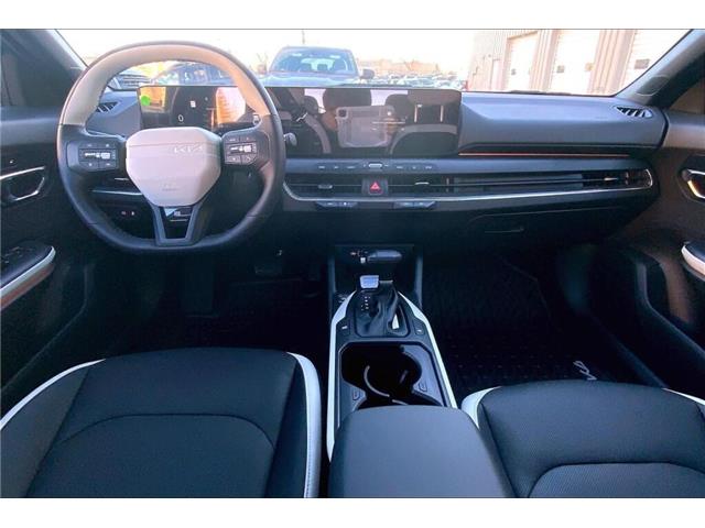 2026 Kia K4 GT-Line Turbo (Stk: TK41737A) in Sherwood Park - Image 5 of 13 2026 Kia K4 GT-Line Turbo (Stk: TK41737A) in Sherwood Park - Image 5 of 13