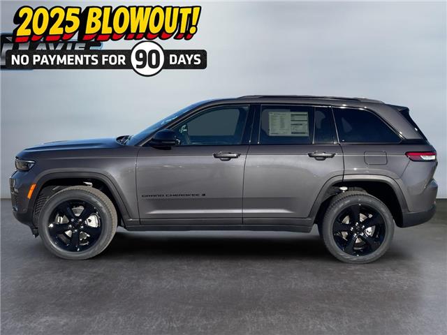 2025 Jeep Grand Cherokee Limited (Stk: 30466) in Fort Macleod - Image 2 of 26
