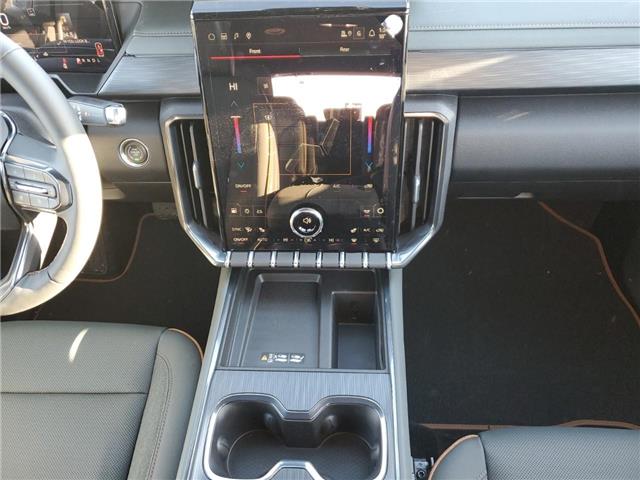 2026 GMC Acadia AT4 (Stk: 351483) in Medicine Hat - Image 11 of 15