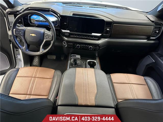 2023 Chevrolet Silverado 1500 High Country (Stk: 302607) in Lethbridge - Image 10 of 15