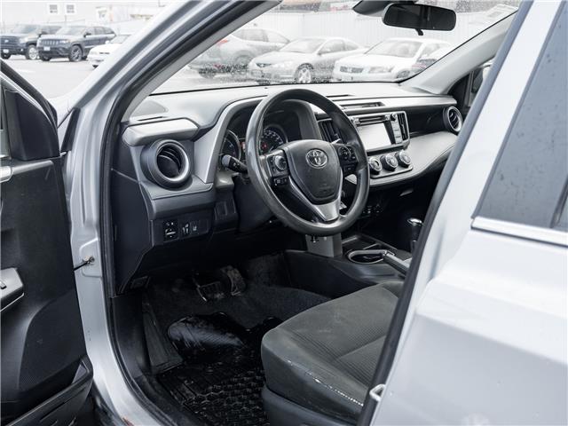 2018 Toyota RAV4 LE (Stk: 2313959A) in North York - Image 9 of 25