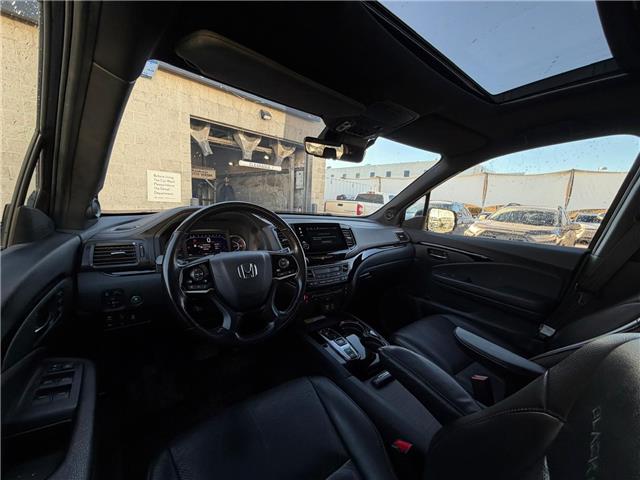2019 Honda Pilot Black Edition (Stk: 260298A) in Calgary - Image 5 of 17