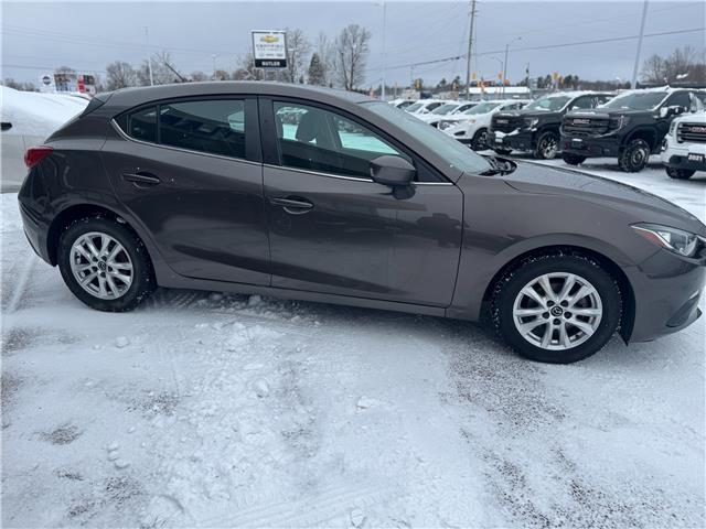 2016 Mazda Mazda3 Sport GS (Stk: 25-535-1) in Pembroke - Image 7 of 21