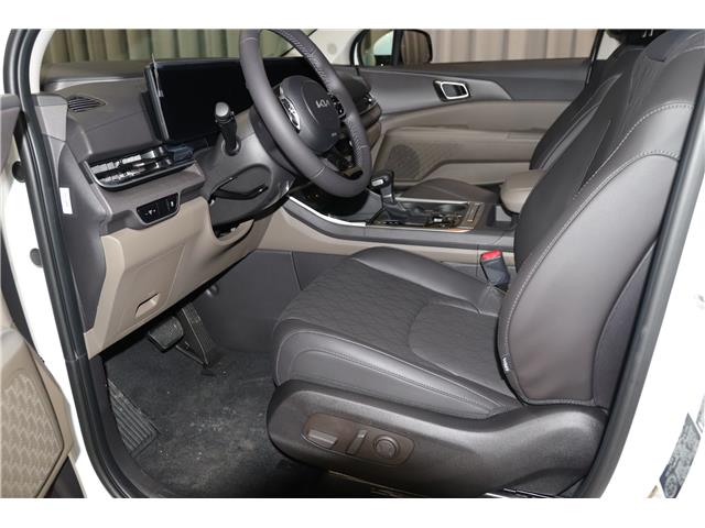 2026 Kia Carnival EX+ (Stk: 26916) in Edmonton - Image 10 of 27