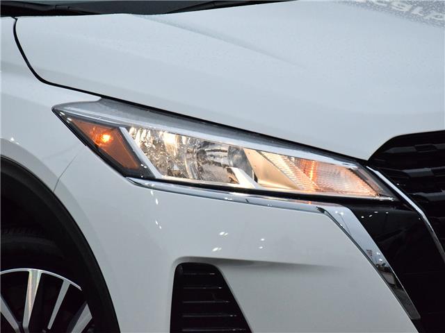 2025 Nissan Kicks Play SV (Stk: K25059) in Scarborough - Image 3 of 27