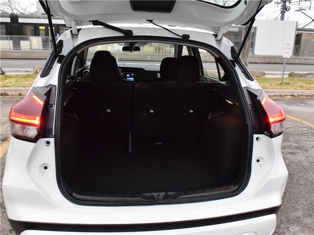 2025 Nissan Kicks Play SV (Stk: K25059) in Scarborough - Image 14 of 27