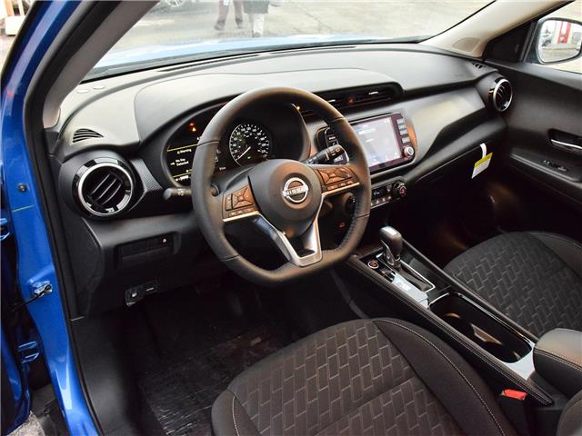 2025 Nissan Kicks Play SV (Stk: K25075) in Scarborough - Image 12 of 25