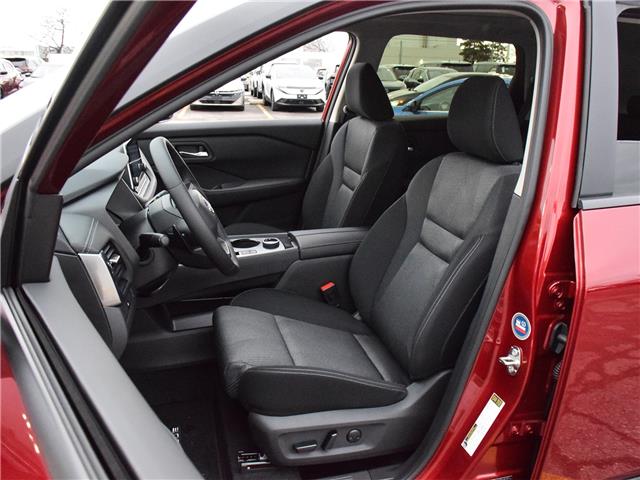 2025 Nissan Rogue SV Moonroof (Stk: W25244) in Scarborough - Image 13 of 29