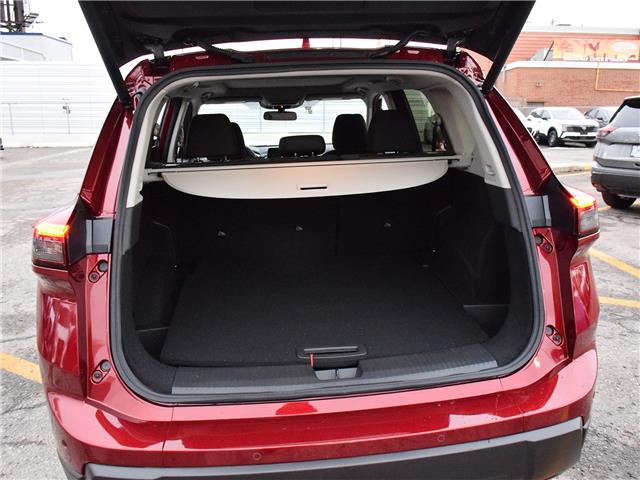 2025 Nissan Rogue SV Moonroof (Stk: W25244) in Scarborough - Image 16 of 29