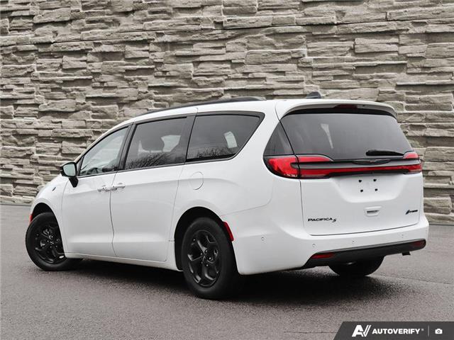 2024 Chrysler Pacifica Hybrid Select (Stk: T8001A) in Hamilton - Image 4 of 27