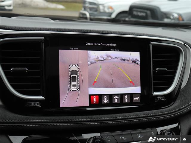 2024 Chrysler Pacifica Hybrid Select (Stk: T8001A) in Hamilton - Image 21 of 27