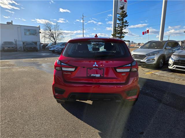 2024 Mitsubishi RVR ES (Stk: 8956) in Calgary - Image 6 of 23