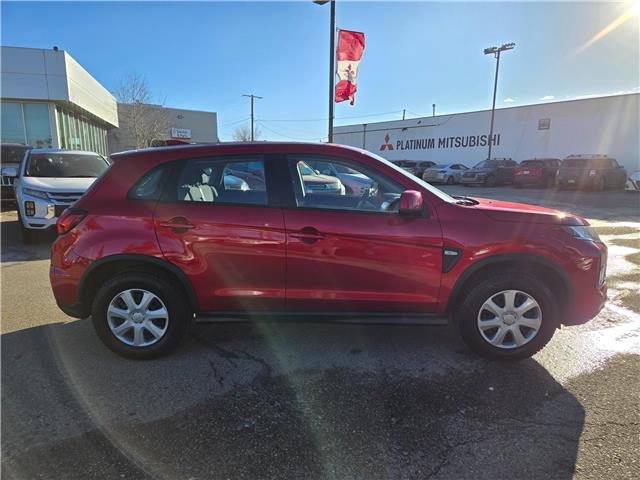 2024 Mitsubishi RVR ES (Stk: 8956) in Calgary - Image 8 of 23