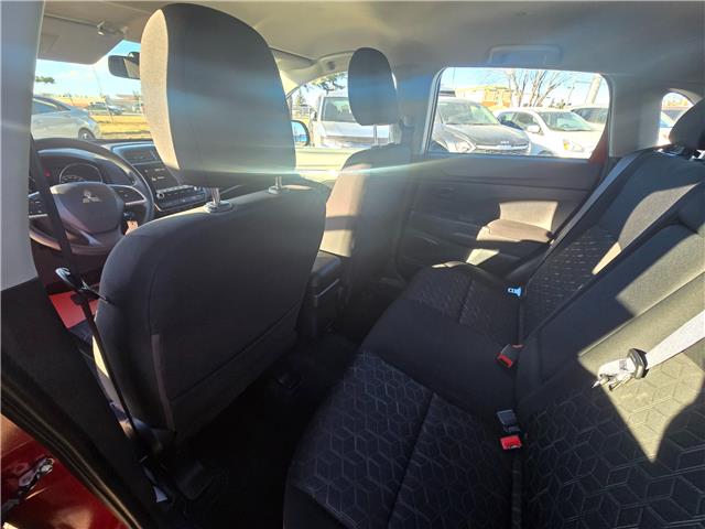 2024 Mitsubishi RVR ES (Stk: 8956) in Calgary - Image 17 of 23