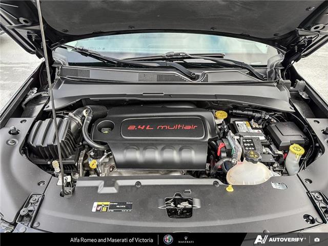 2022 Jeep Compass Limited (Stk: 911770) in Victoria - Image 10 of 25