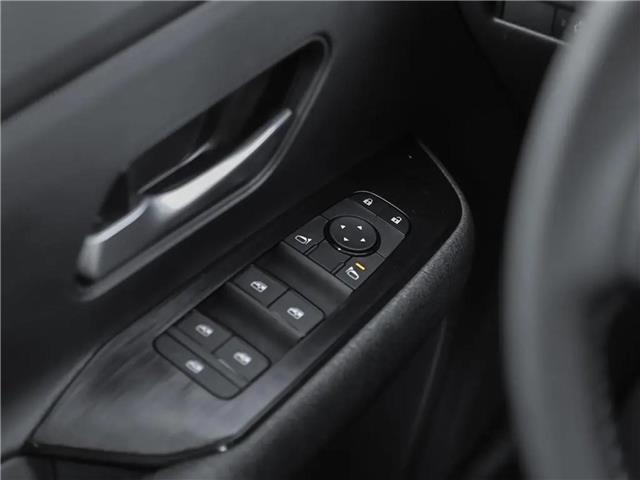 2026 Nissan Kicks SV (Stk: 93958) in Peterborough - Image 14 of 16