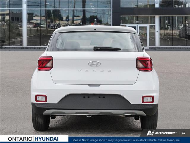 2026 Hyundai Venue ESSENTIAL (Stk: 7-1607) in Whitby - Image 5 of 26