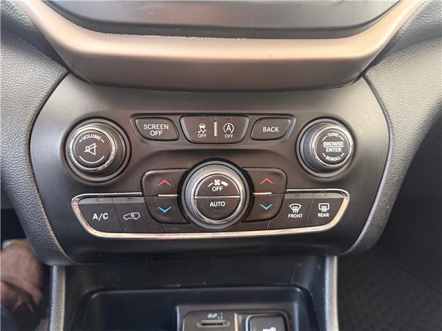 2016 Jeep Cherokee North (Stk: 6001B) in Sarnia - Image 20 of 24