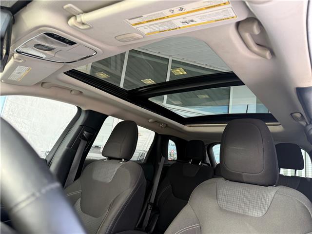 2016 Jeep Cherokee North (Stk: 6001B) in Sarnia - Image 10 of 24