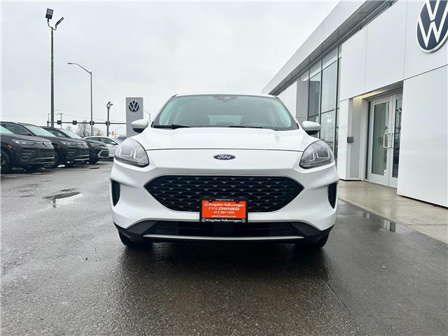2021 Ford Escape SE (Stk: P5682) in Kingston - Image 2 of 24