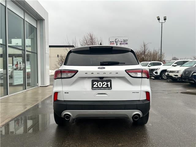 2021 Ford Escape SE (Stk: P5682) in Kingston - Image 5 of 24