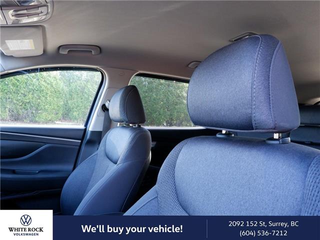 2020 Hyundai Santa Fe Essential 2.4  w/Safety Package (Stk: SI006887A) in Vancouver - Image 13 of 20